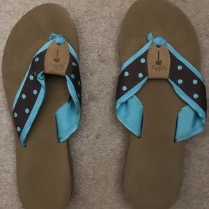 Eliza B flip flops size 11